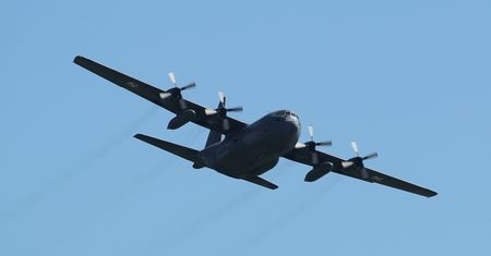Wrocław. Awaryjne lądowanie samolotu Hercules