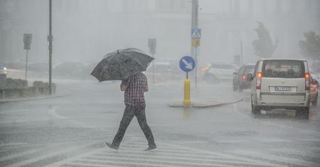 Pogoda na dziś – piątek 5 lipca. Okulary przeciwsłoneczne warto zastąpić parasolem. Przelotne opady w całym kraju