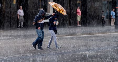 Uważajcie na groźne ulewy! Dla tych województw wydano ostrzeżenia meteorologiczne