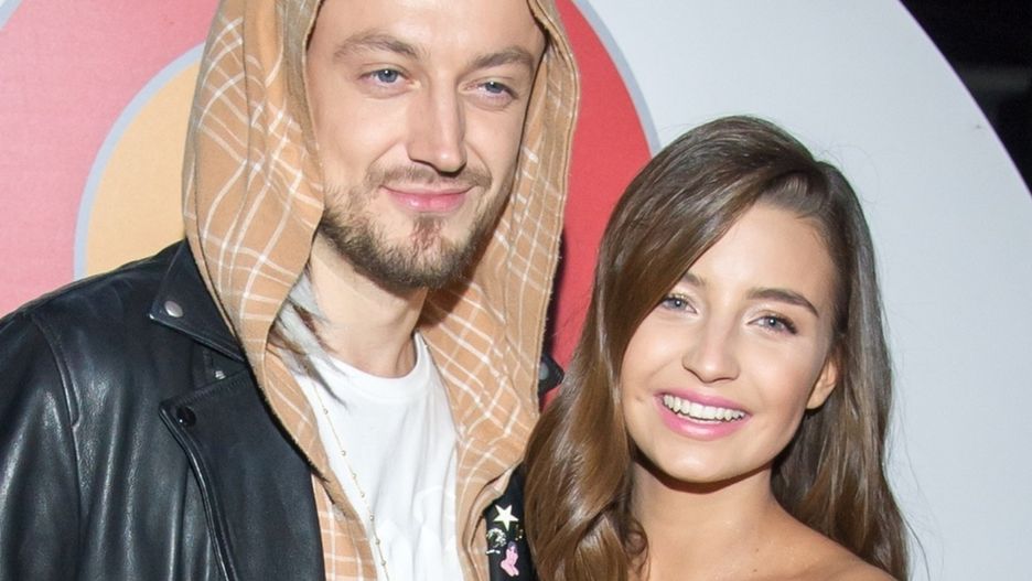 Piotr Baron i Julia Wieniawa. Miłość nie zna pojęcia metryki