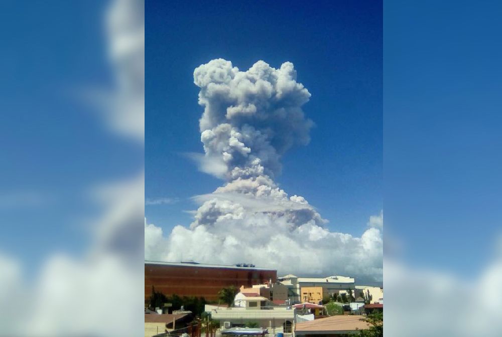 Eksplodował wulkan Mount Mayon. Strefa śmierci ma 8 km