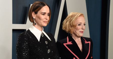Oscary 2020. Sarah Paulson i Holland Taylor na imprezie Vanity Fair