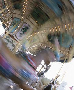 PiS przyspiesza obsadzanie stanowisk w urzędach