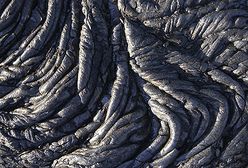 Alarm na włoskiej wyspie - wulkan grozi wybuchem