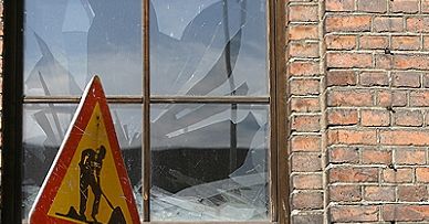 Kompletnie pijany kierował ruchem samochodów