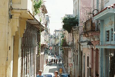 Tysiące Kubańczyków uzyska prawo własności mieszkania