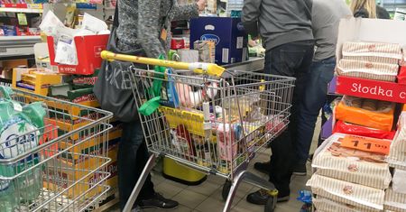 Niecodzienna interwencja w Zabrzu. Wszedł do sklepu i poprosił o wezwanie w policji