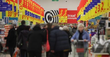 W tym roku sernik będzie rarytasem na świątecznym stole. Na co jeszcze nie będzie stać Polaków?