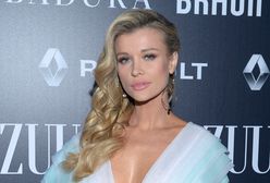 Skromność to dla niej obce pojęcie. Joanna Krupa pochwaliła się obłędnym dekoltem