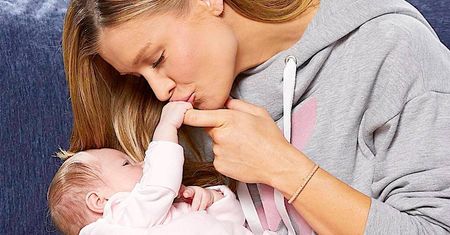Urodziny Joanny Krupy. Nieźle zaszalała jak na czas pandemii. Zaczęło się od miłych chwil z Ashą