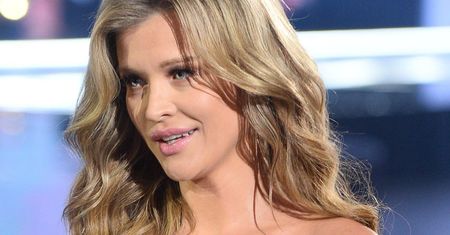 Joanna Krupa w sesji dla "Wprost". Nie jest jednak pierwszą Polką, która pozuje w ciąży