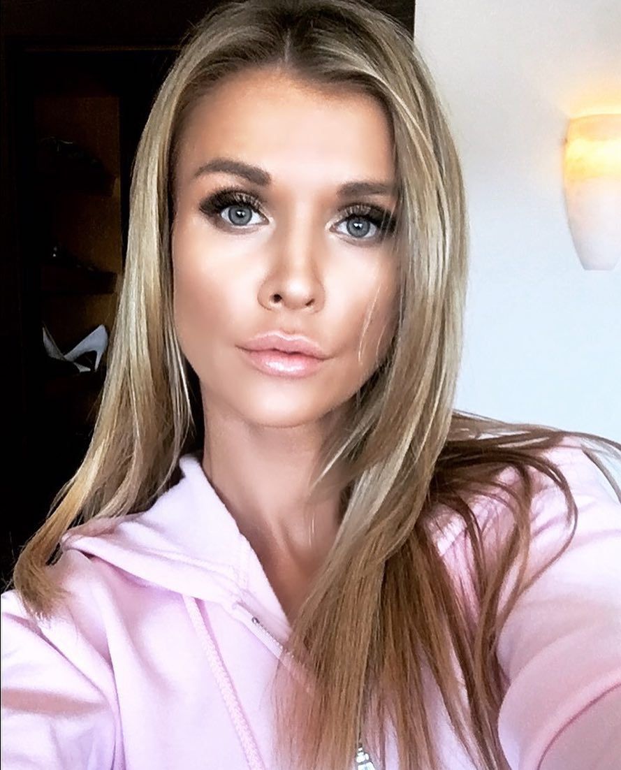 Joanna Krupa pokazała się bez makijażu. Jest nie do poznania