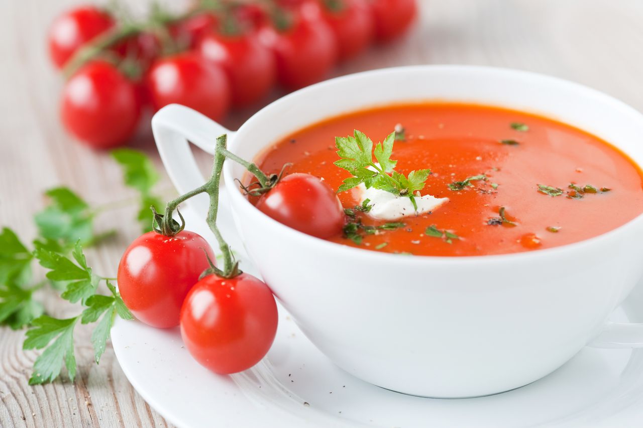 Zupa pomidorowa - kalorie. Wartości odżywcze pomidorówki