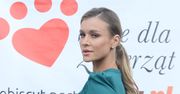 Joanna Krupa z dekoltem do pępka. Jej kreacja skradła show