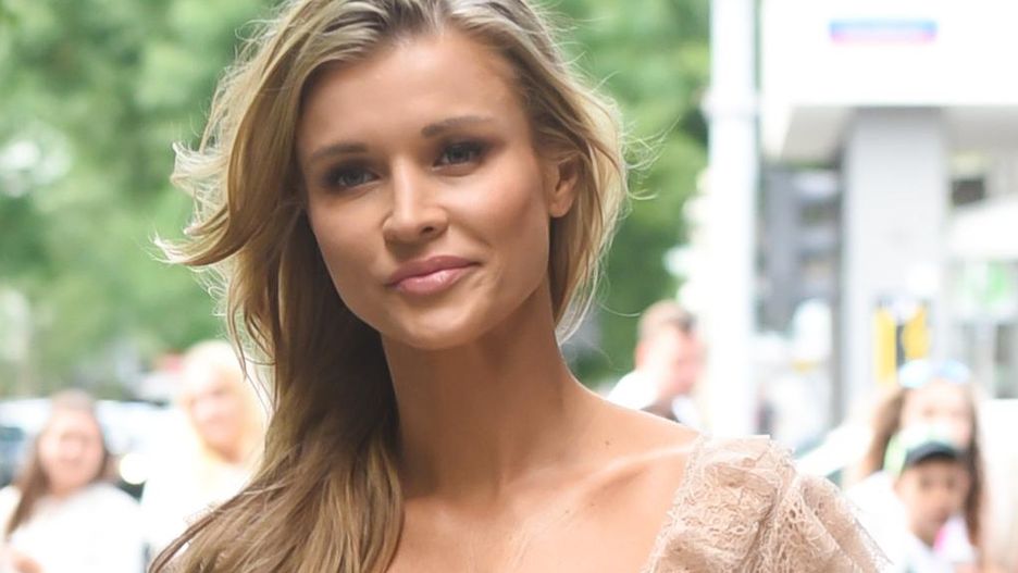 Joanna Krupa po raz kolejny trafiła na okładkę w sukni ślubnej. 