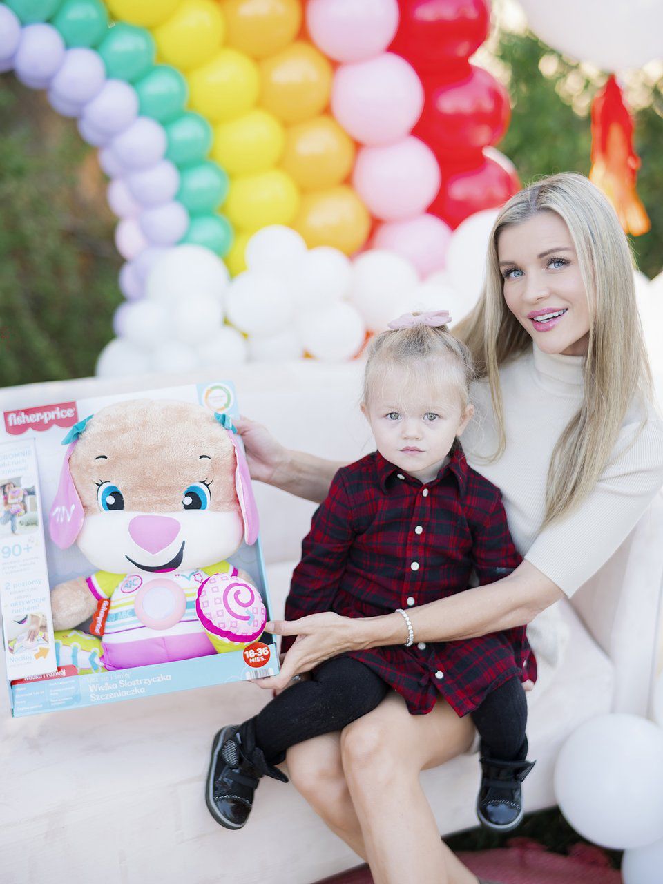 Urodziny córki Joanny Krupy. Zdjęcie ze strony Fisher Price