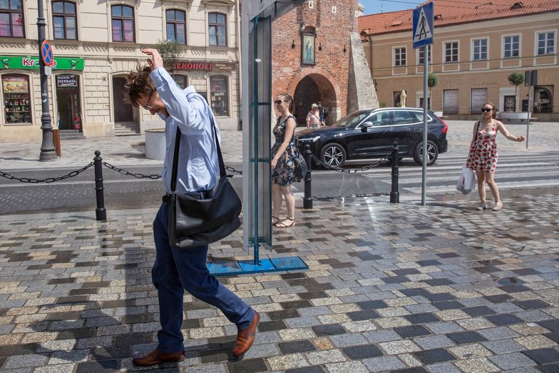 Szczęśliwi ci, którzy w czasie upałów mogą pracować w klimatyzowanych pomieszczeniach