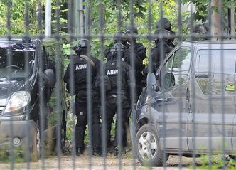 ABW zatrzymało 3 osoby. Za wyłudzenie 5 mld zł