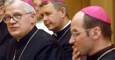 Biskupi polscy za odwołaniem do Boga w Traktacie UE
