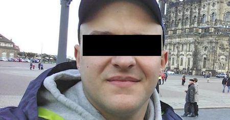 Artur W. przyznał się do zabójstwa 20 letniej kobiety. Jej zwłoki ukrył w wersalce