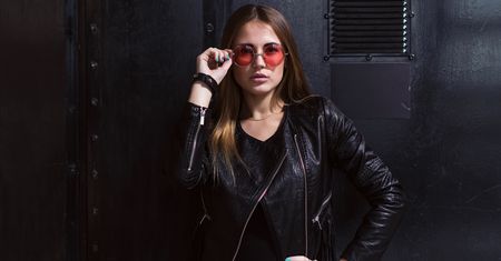 Body jak bluzka czy bluzka w formie body? Idealny fason na każdą okazję