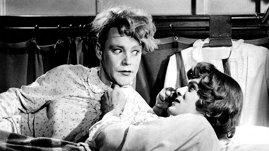 Tony Curtis i Jack Lemmon w filmie "Pół żartem, pół serio"
