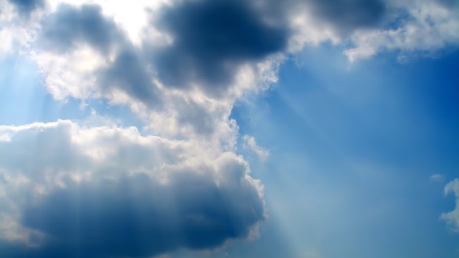 Sobota będzie słoneczna i pogodna, jednak niewykluczone są lokalne opady deszczu