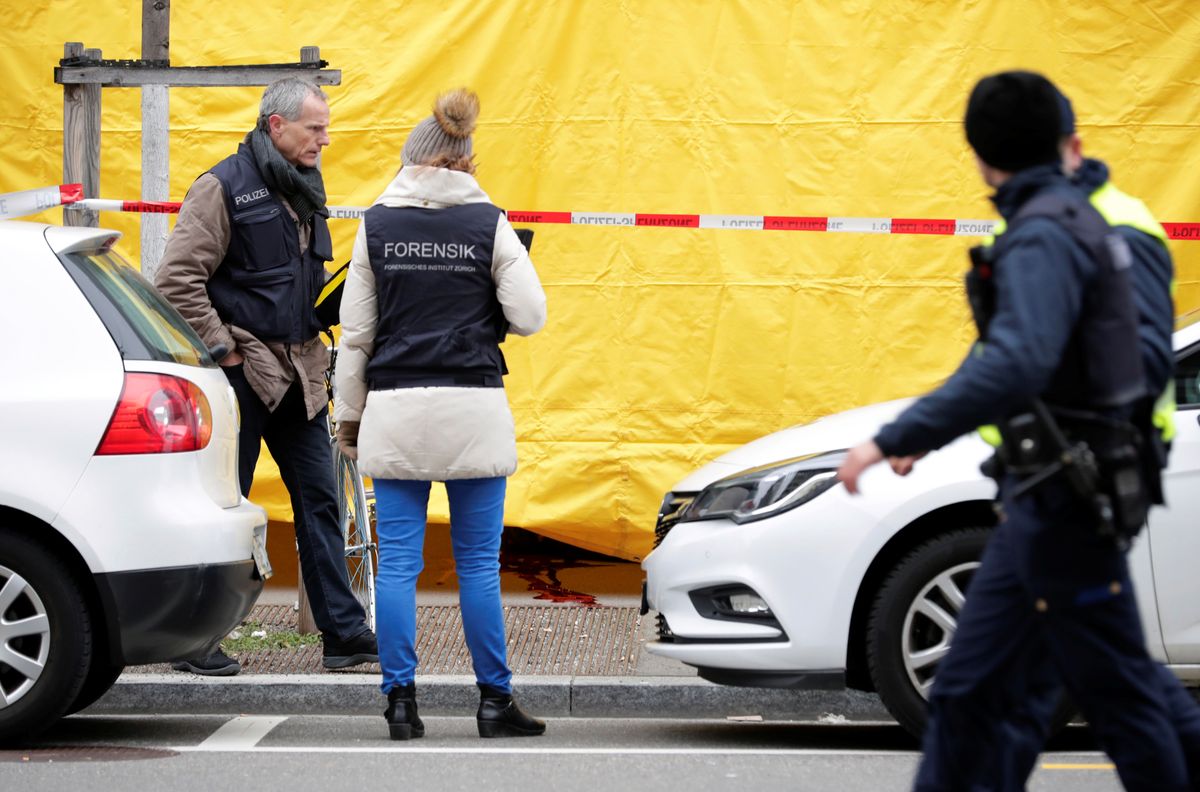 Szwajcaria. Zabito dwie osoby przed bankiem