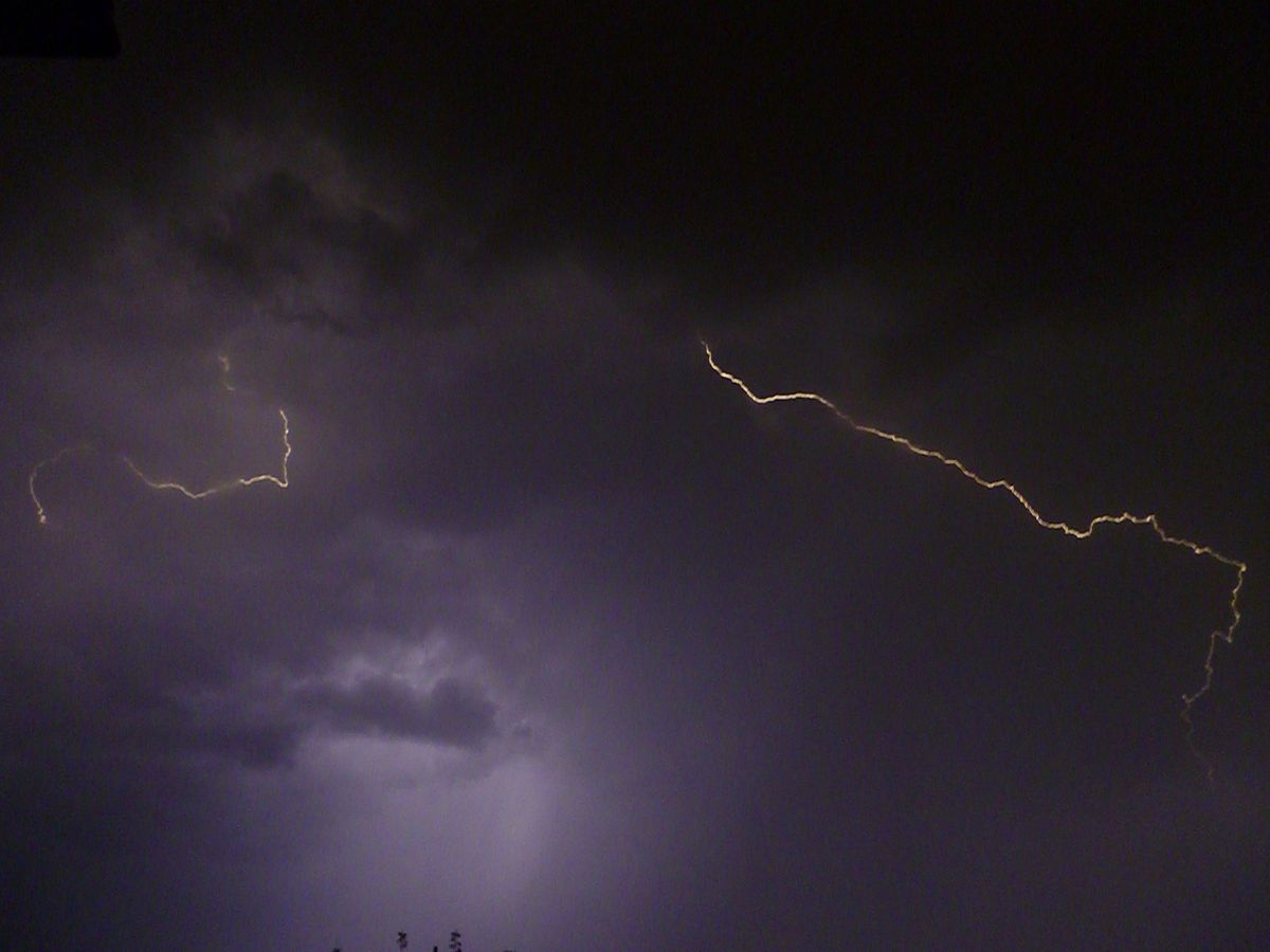 Pogoda na dziś. Upał w centrum i na południu. Uwaga na liczne burze. Prognoza pogody na 21.07.2019