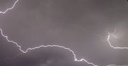 Gdzie jest burza? Grzmi na północy Polski. IMGW ostrzega przed trąbami powietrznymi, gradem i silnymi burzami na południu