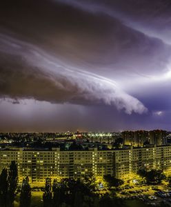 Burze z gradem, ulewy i spadek temperatur. Fatalna prognoza pogody na koniec lata