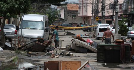 Miesięczne opady w godzinę. "Burza stulecia" zabiła 3 osoby w Rio de Janeiro