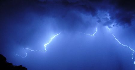 Prognoza pogody na dziś - 12 czerwca. Burze, ulewy i możliwe podtopienia
