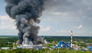 Niezwykła chmura nad Zgierzem. To efekt gigantycznego pożaru