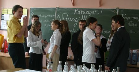 Próbna Matura z Operonem i WP. Języki obce poziom rozszerzony. Arkusze z odpowiedziami