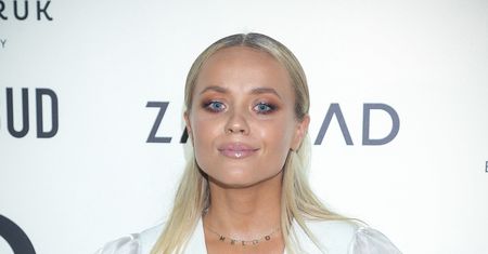 Anna Skura w dziwnym kombinezonie na pokazie mody