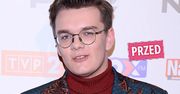Ronnie Ferrari zmienił fryzurę. Teraz wygląda jak raper z krwi i kości