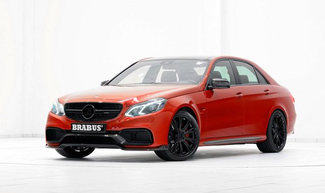 Brabus 850 6.0 Biturbo: sedan z piekła rodem