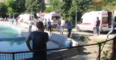 Prąd zabił dzieci w parku wodnym w Turcji