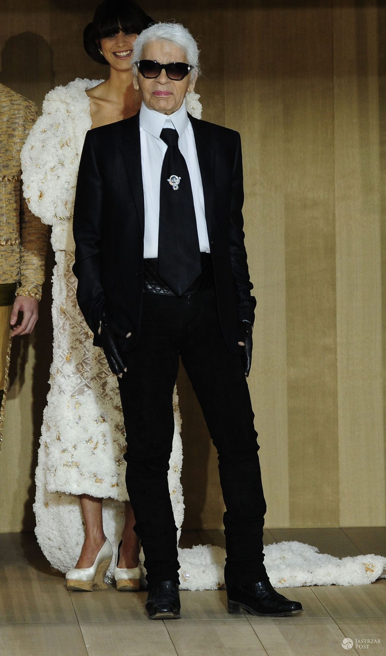 Karl Lagerfeld, Chanel Haute Couture, wiosna-lata 2016 (fot. ONS)