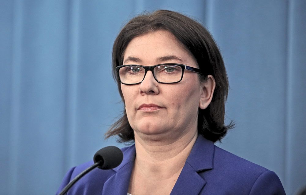 Beata Mazurek atakowana za "zrozumienie" dla narodowców. PO chce ją ukarać
