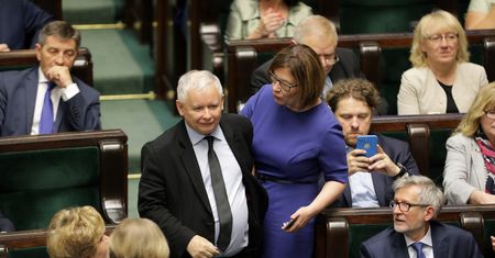 To był news dnia. Ironiczne komentarze po słowach Beaty Mazurek