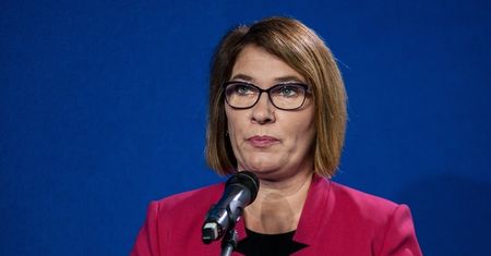 Szwedzki minister o Beacie Mazurek: Niech zajmie się polskimi złodziejami