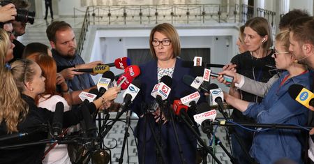 Beata Mazurek reaguje na propozycję Andrzeja Dudy. PiS czeka na wniosek prezydenta