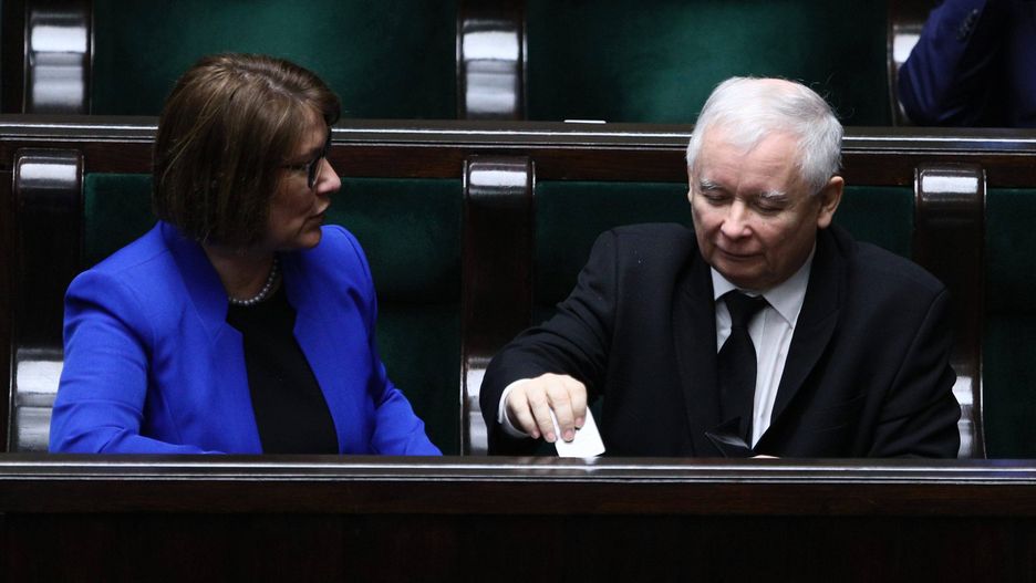 Od grudnia 2016 roku rzecznikiem PiS jest Beata Mazurek