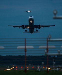 Uchodźcy na pasie lotniska w Hamburgu?
