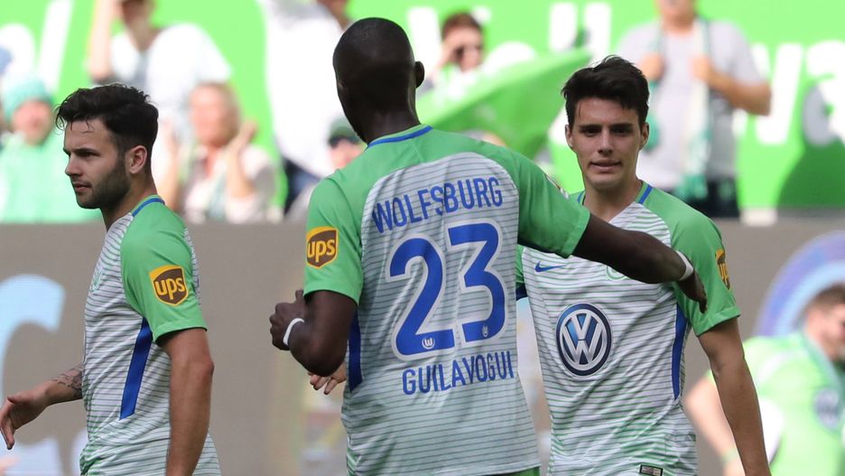 20- letni, chorwacki piłkarz Josip Brekalo (pierwszy po prawej)