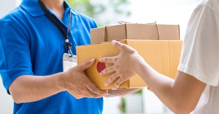 Kurierzy DPD i InPost zmieniają zasady. Wszystko w obawie o koronawirusa