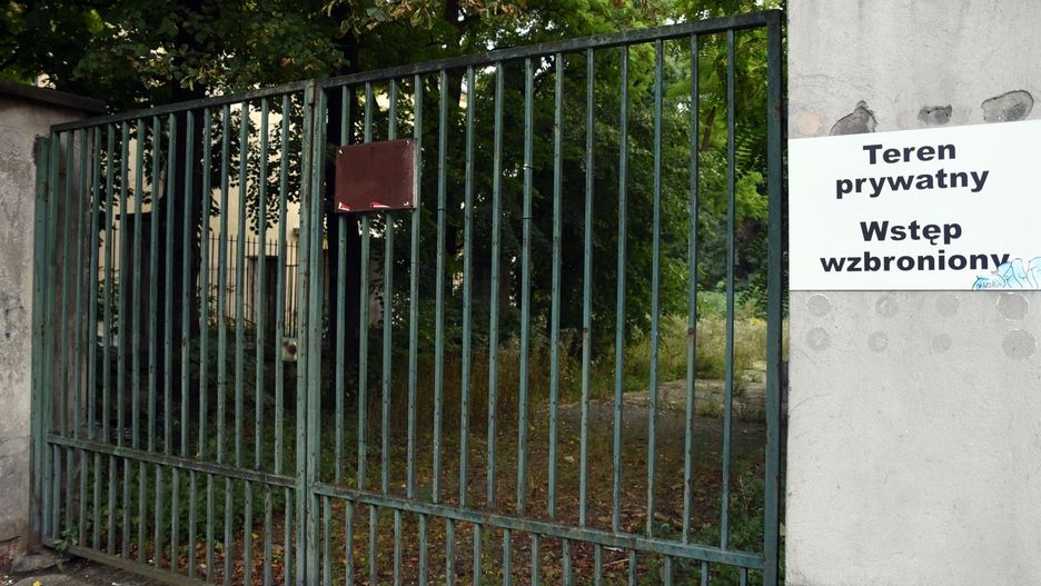 Walka o przejęcia parku trwa od lat