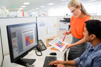 Hakerzy wiedzą jak uzyskać poufne informacje z przedsiębiorstw i jeszcze nigdy nie było to dla nich takie łatwe